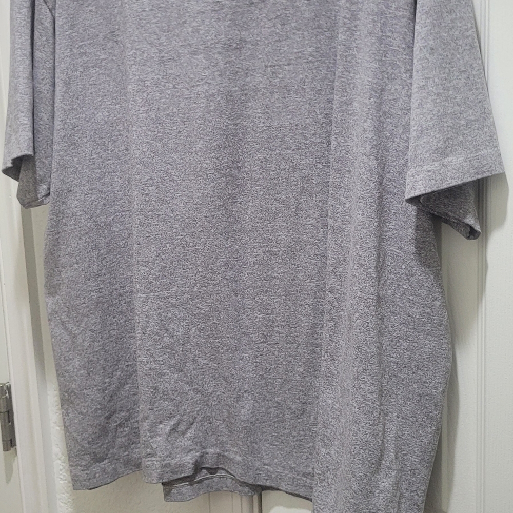 Classic Gray Short Sleeve Men's Tee